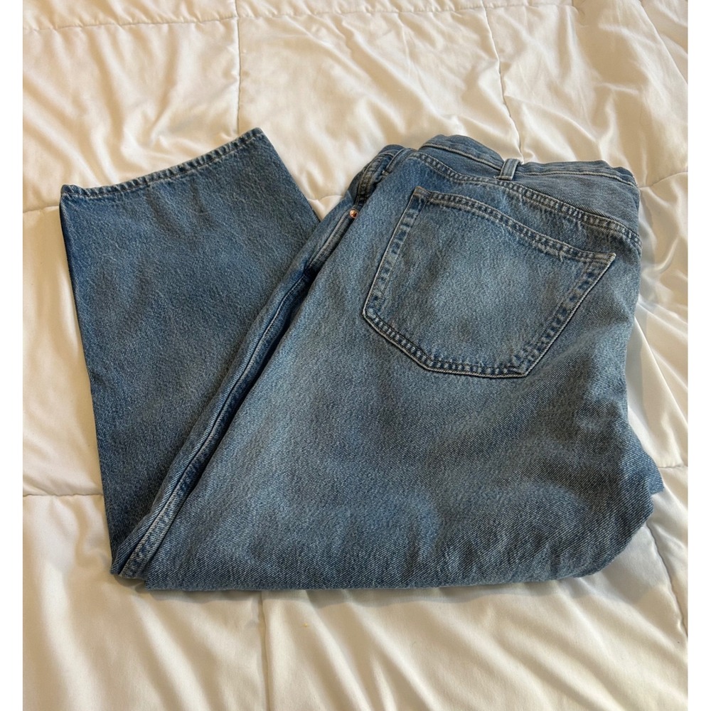 Universal Thread Mid Rise Boyfriend Jeans Blue Button Fly Size 14